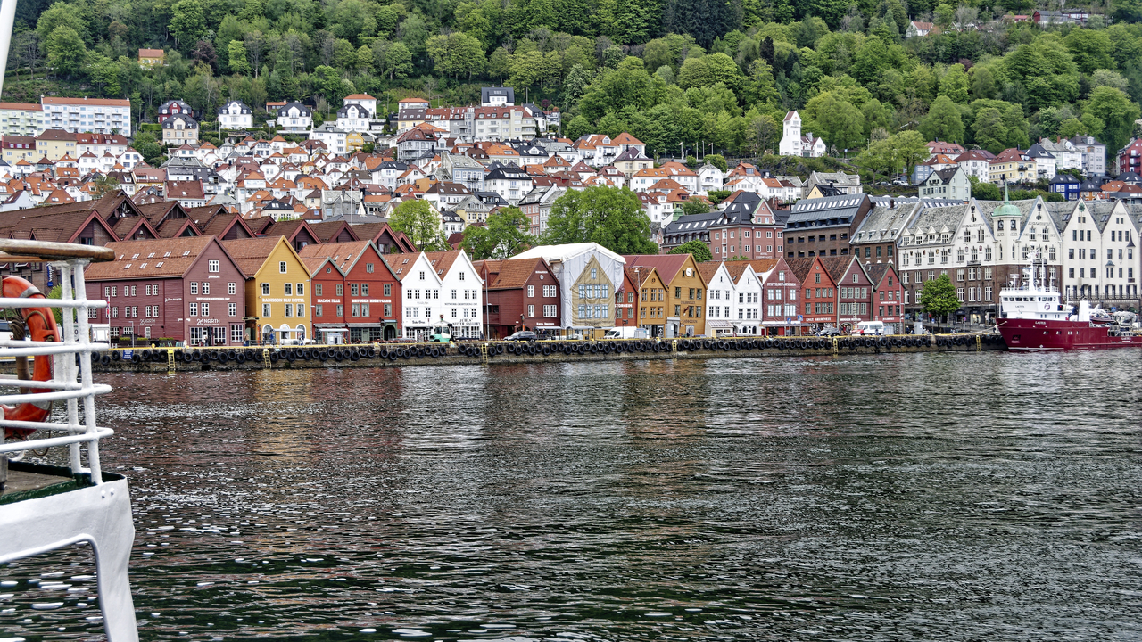 20220520 092104~Bergen~Hordaland~Norway